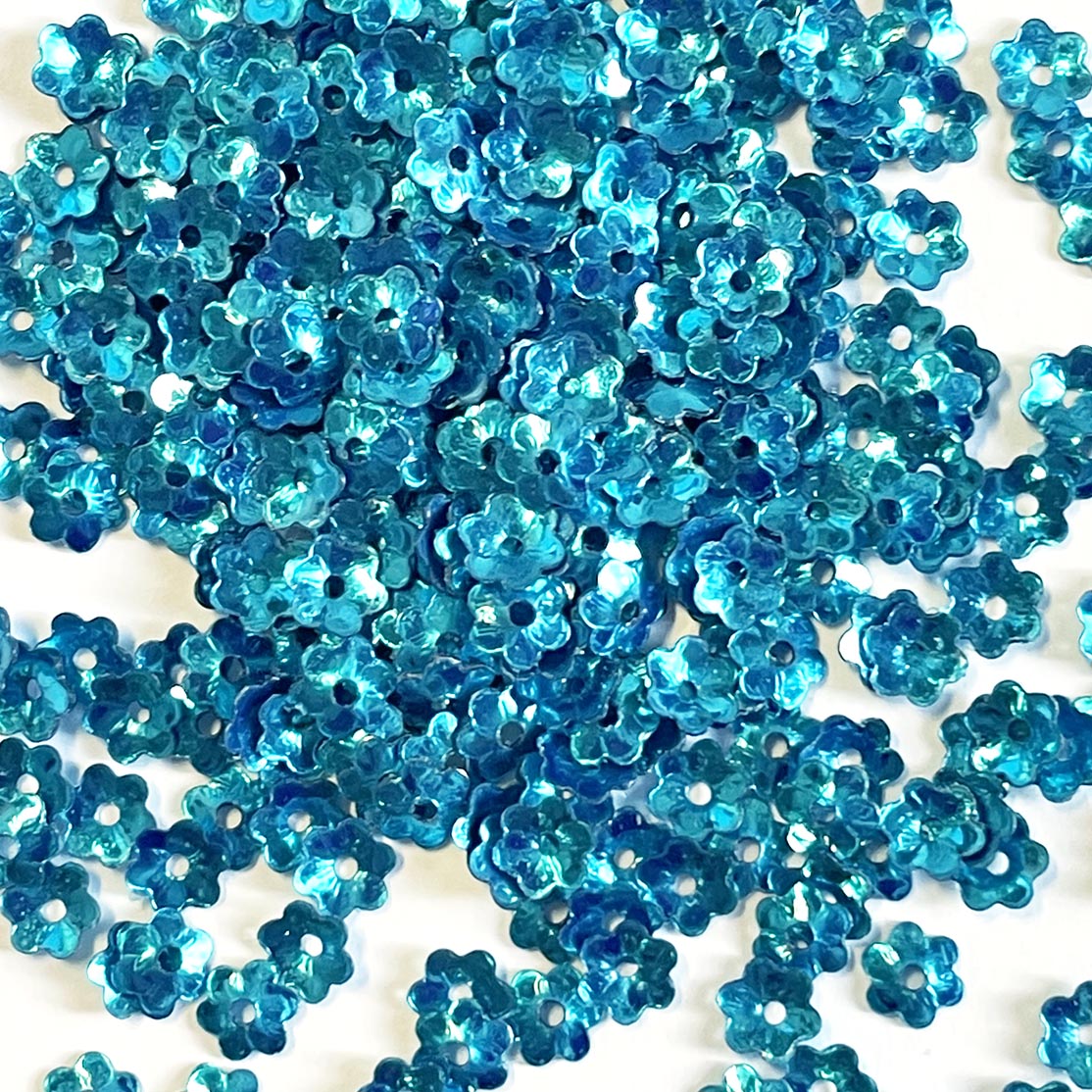 www.colourstreams.com.au Colour Streams Sequins Sequin Embellishments Stitching Embroidery Textile Arts Costumes Mardi Gras Dancing Ballet Theatre Shows Drag Queen Bling Paillettes Diamante Spangles Reflective Iridescent 5mm Flower Bright Blue S173