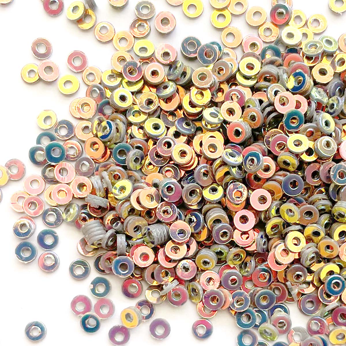 www.colourstreams.com.au Stitching Embellishment Colour Streams Sequins Flat 2mm Pale Blue Grey with Copper Lights Circle S21