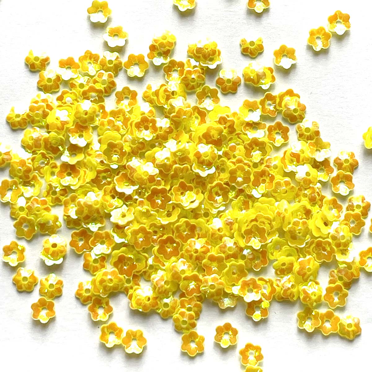 www.colourstreams.com.au Colour Streams Sequins Embellishments Costuming Stitching Beading Costumes Australia USA Canada NZ Flower 6mm Yellow with Orange and Green Lights S265 5mm