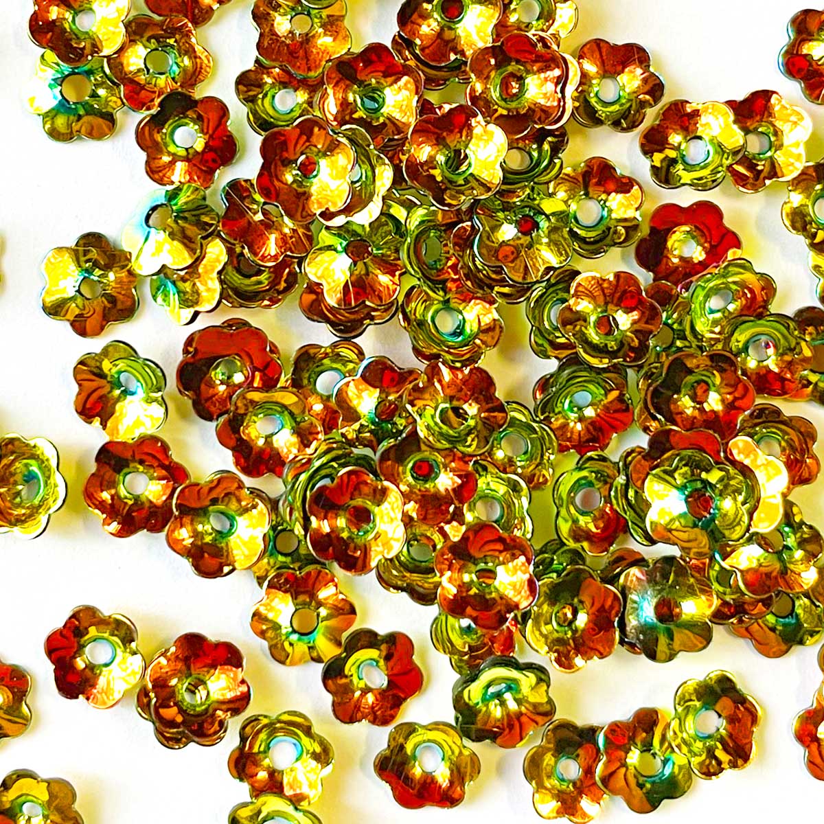 www.colourstreams.com.au Colour Streams Sequins Flower Embellishments Beading Stitching Costuming Costumes 7mm Gold Red Green Lights S43