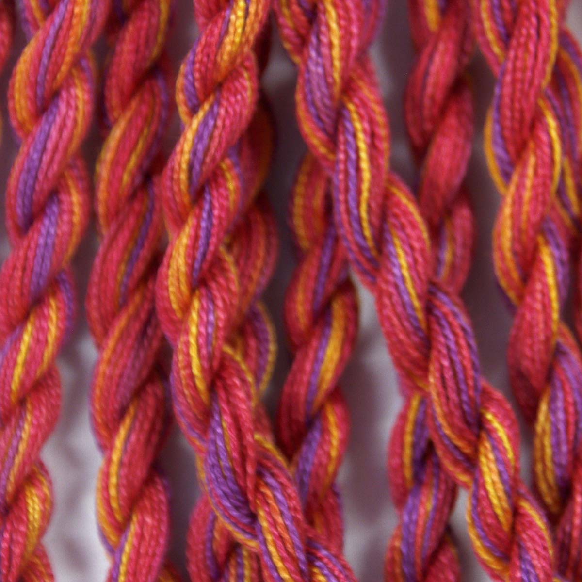 www.colourstreams.com.au Colour Streams Hand Dyed Silk Threads Venetian Sunset DL 10