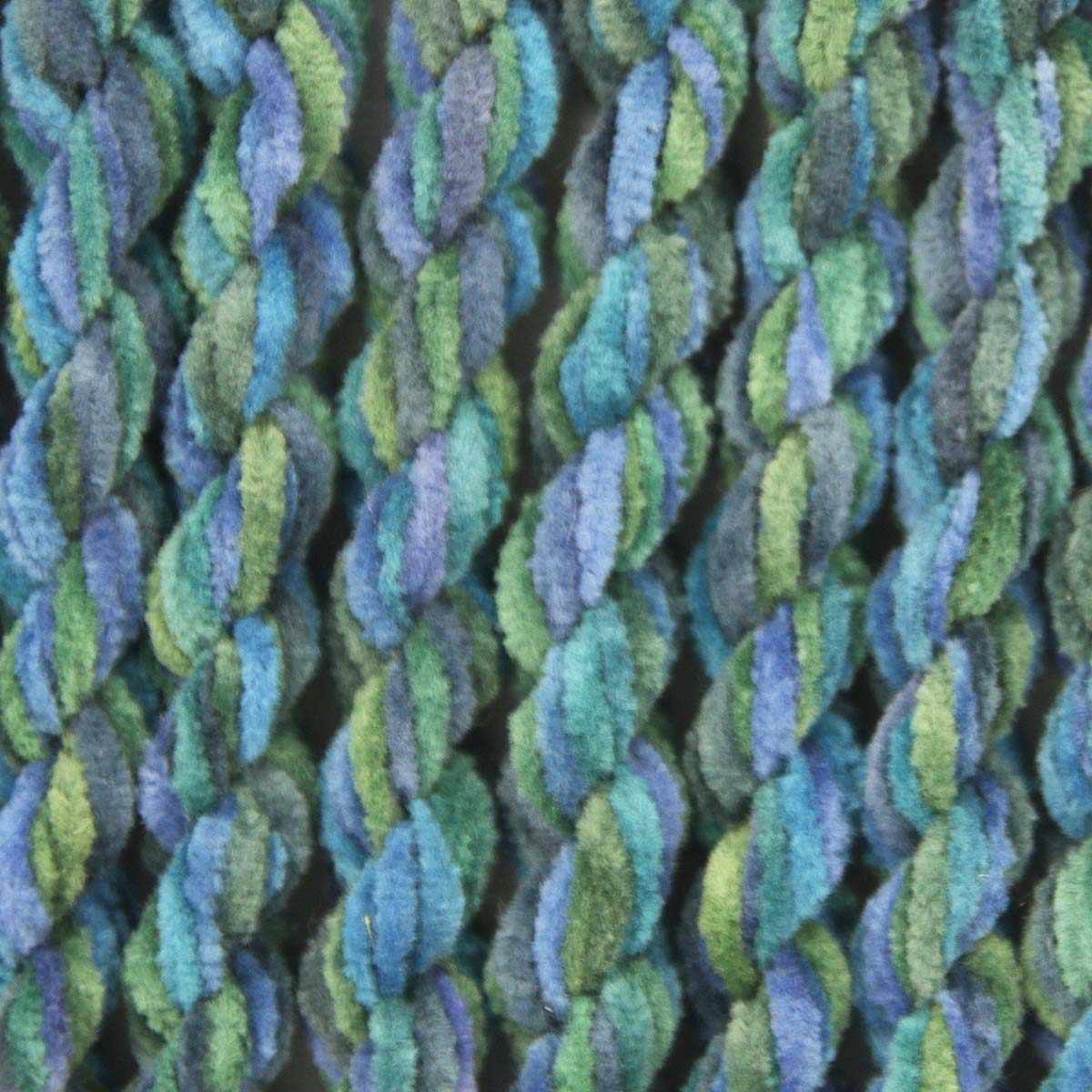 www.colourstreams.com.au Colour Streams Hand Dyed Chenille Threads Slow Stitch Embroidery Textile Arts Fibre DL 38 Ocean Blue