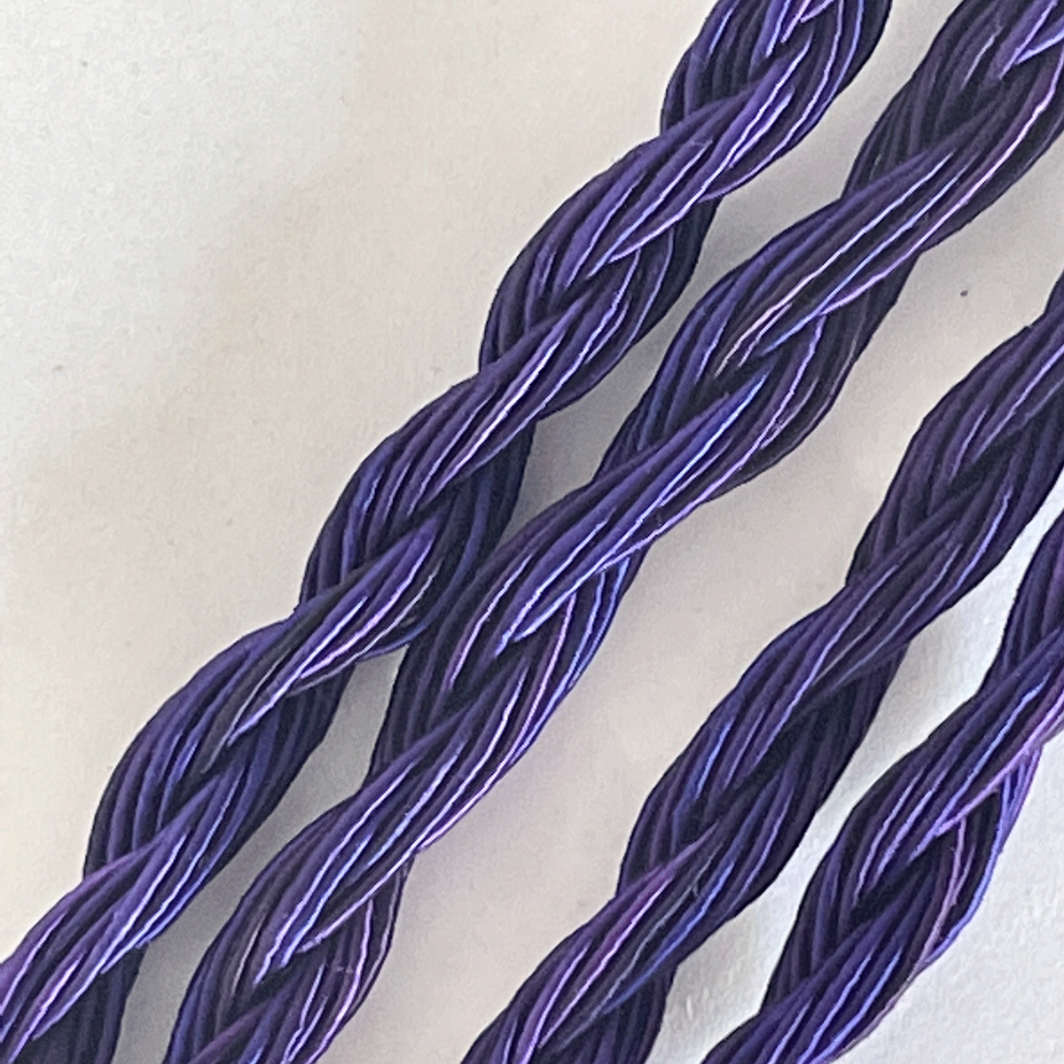 www.colourstreams.com.au Colour Streams Gimp Purple Genie 21 Hand Dyed Purples