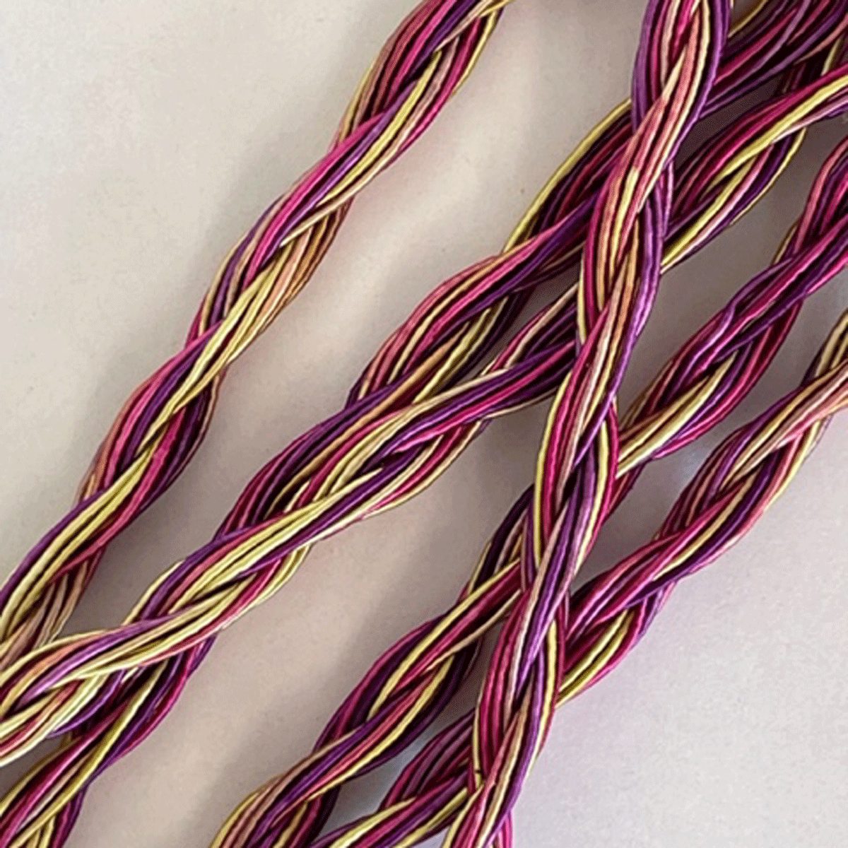 www.colourstreams.com.au Colour Streams Hand Dyed Gimp Blushing Fig DL 51 Purples Greens Pinks